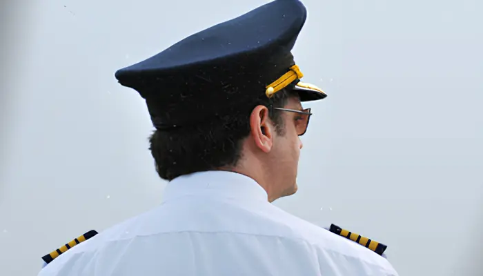 piloto de costas